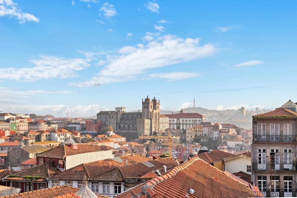 Host Wise - Lovely Shinny Flats With Balcony - Clerigos Porto Exterior foto